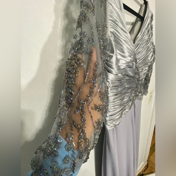 My queen silver FORMAL MODEST MOTHER OF THE BRIDE GROOM DRESS M - Picture 5 of 15